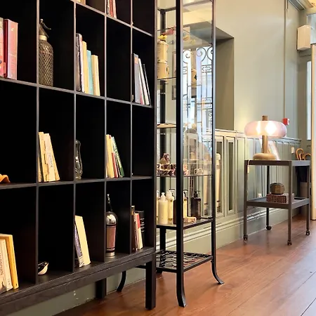 Casa Dos Loios By Shiadu Konukevi Porto