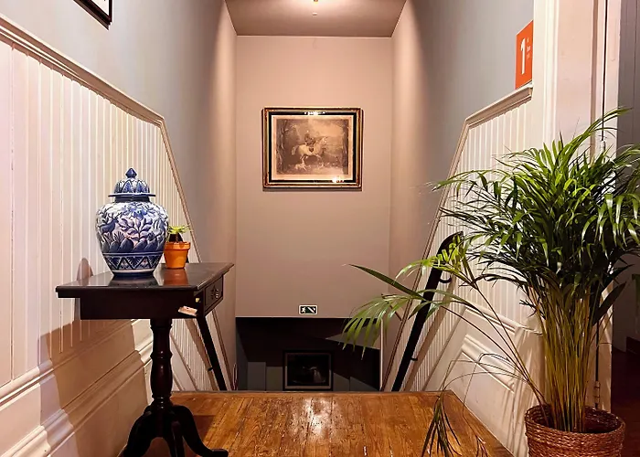 Casa Dos Loios By Shiadu Guest house 4*